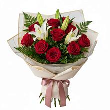Букет цветов из:  Лилии и Розы в Чулки-Соколово