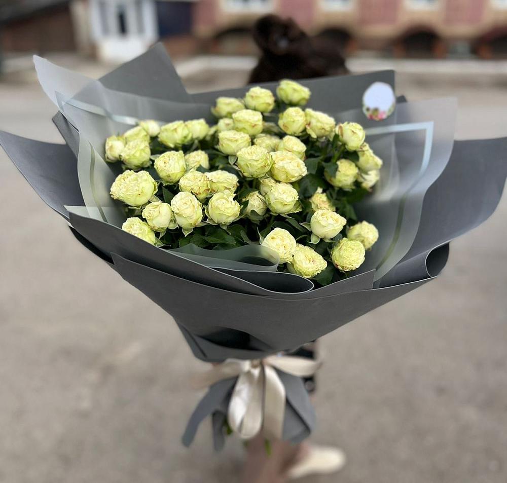 Белые кустовые розы Солинеро в Чулки-Соколово Букет Белые кустовые розы Солинеро в Чулки-Соколово