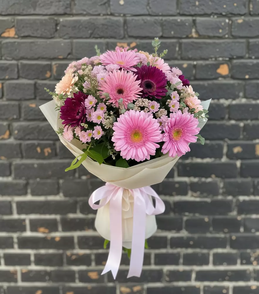Букет цветов из: Герберы и Хризантемы в Чулки-Соколово