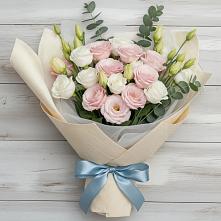 Букет цветов из:  Лизиантусы #REPLACE_PRED# Чулки-Соколово