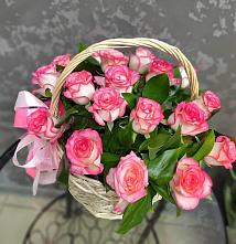 Цветочная композиция из Розы в корзине в Чулки-Соколово