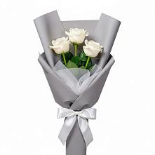 Букет 3 белые розы в Чулки-Соколово