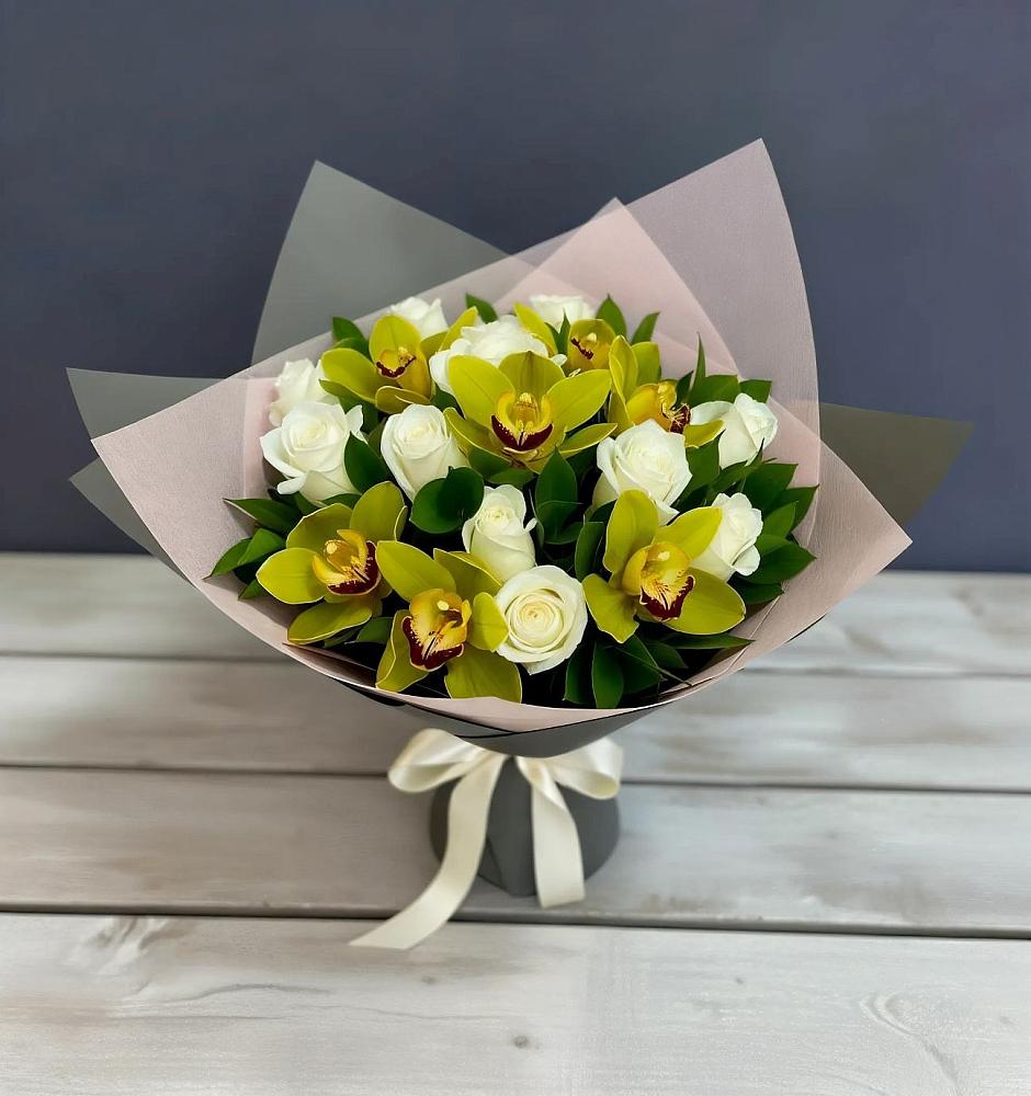 Букет цветов из: Орхидеи и Розы в Чулки-Соколово