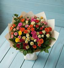 Букет Микс из разноцветных кустовых роз в Чулки-Соколово