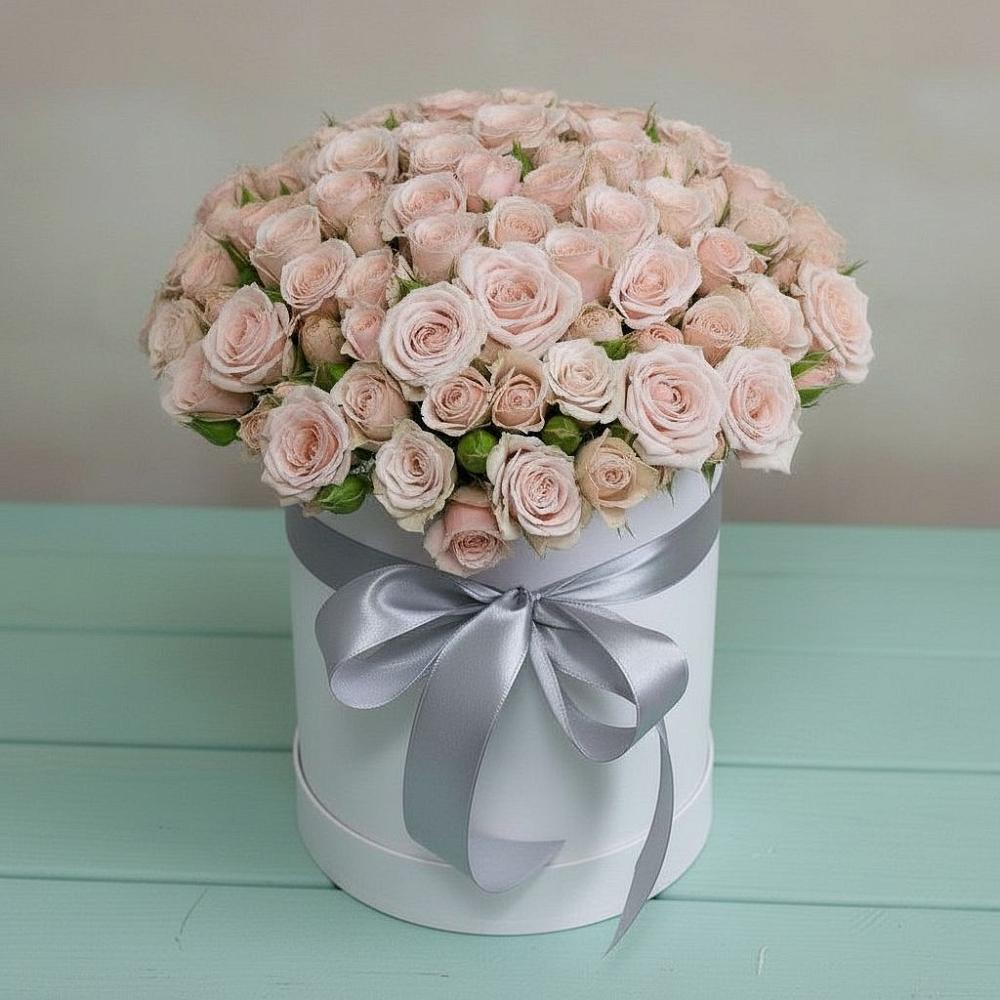 Цветочная композиция из Розы в шляпной коробке в Чулки-Соколово